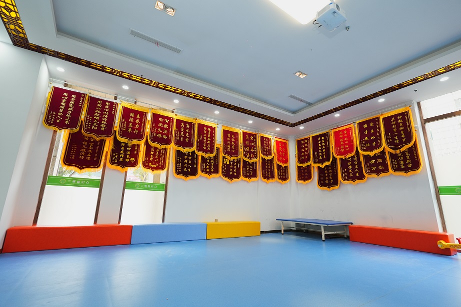活动大厅2.jpg